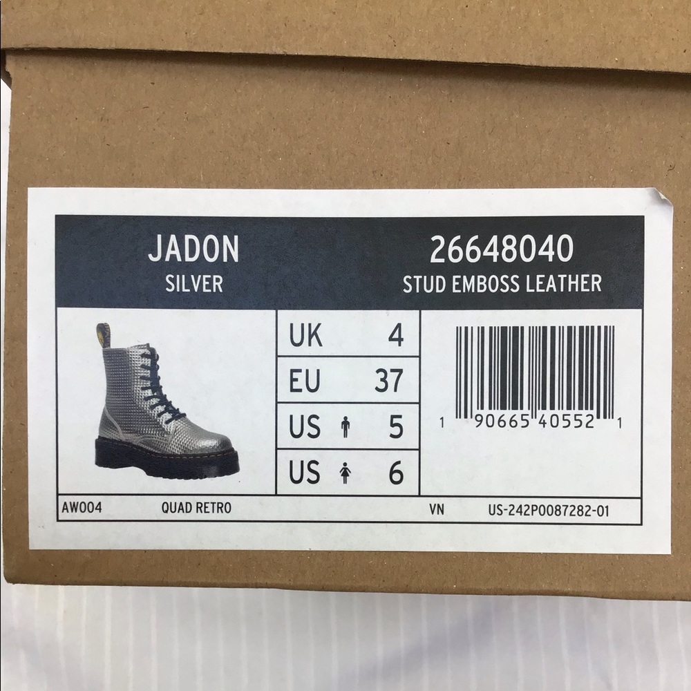 SOLD‼️DOC MARTENS JADON STUD LEATHER PLATFORM BOOT - Picture 15 of 16